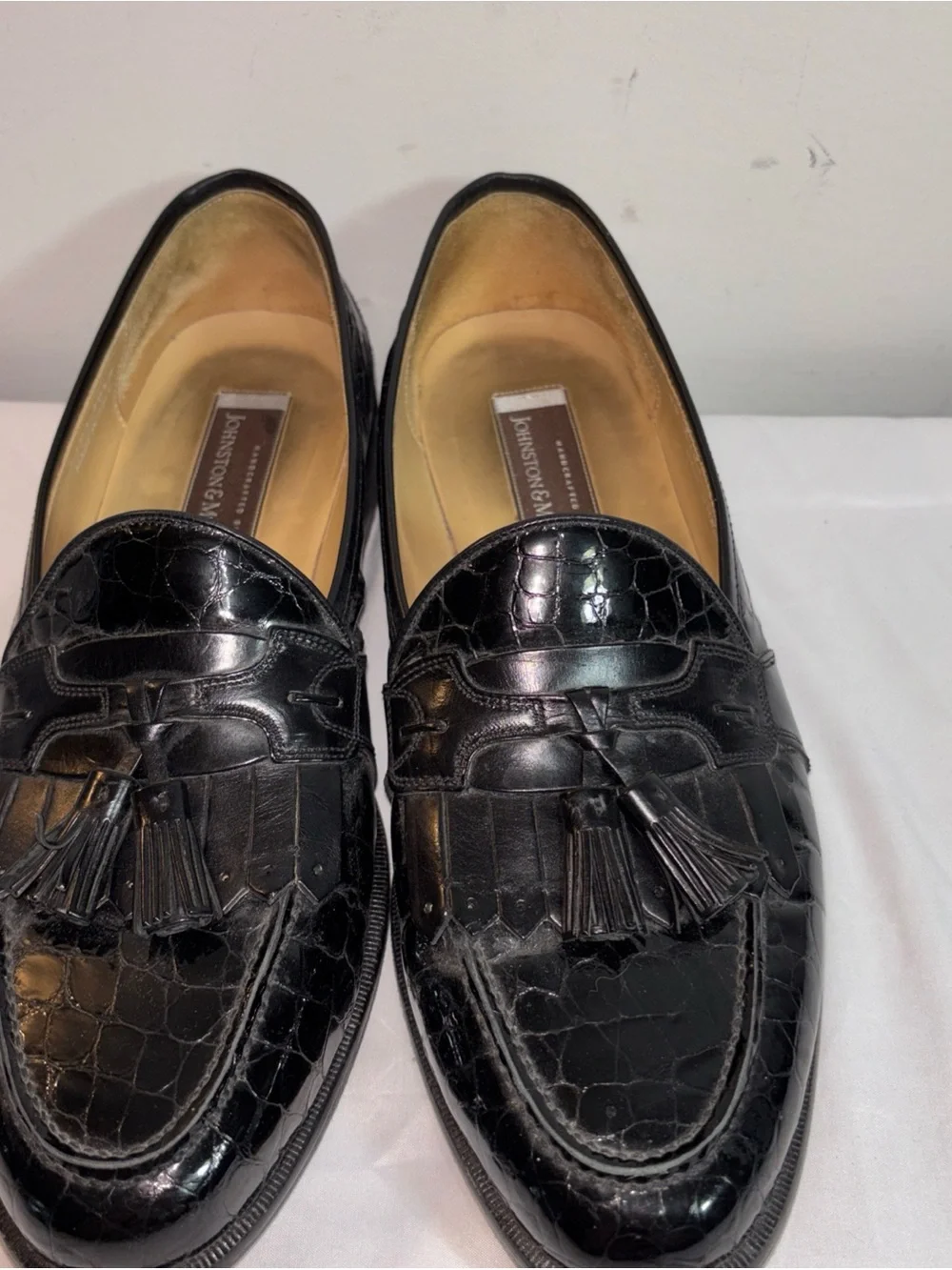 Johnston & Murphy Black Croc-Embossed Tassel Loafers.   10.5M. 7/6